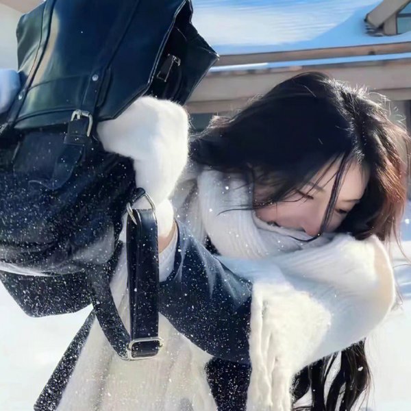 一代尤物梅蕙丝封面